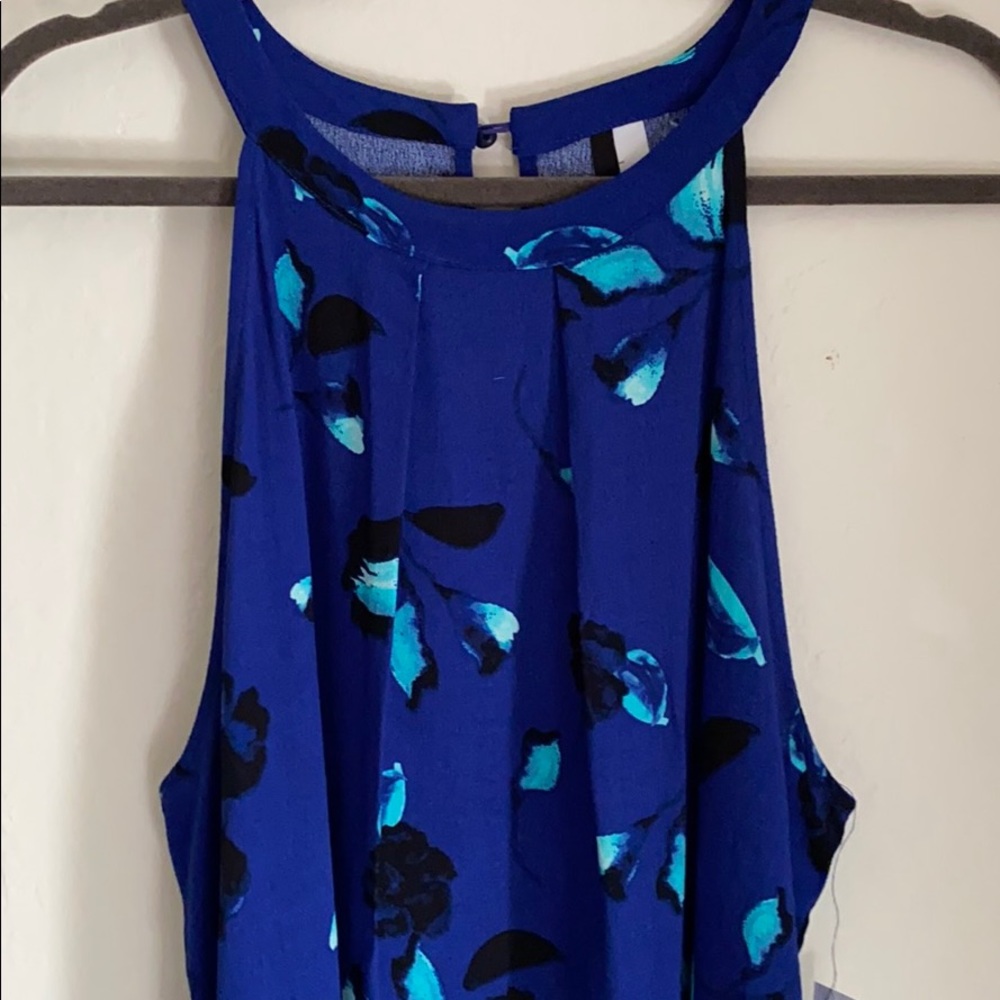 Kensie flowy tank top with flowers